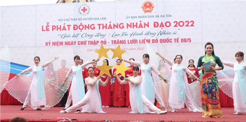 Trường MN Đa Tốn tham gia chương trình văn nghệ trong chương trình Lễ phát động tháng nhân đạo năm 2022