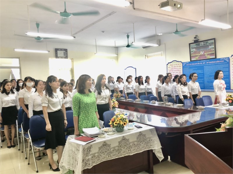 Trường MN Dương Quang tổ chức Hội nghị Cán bộ, viên chức, người lao động năm học 2022-2023.