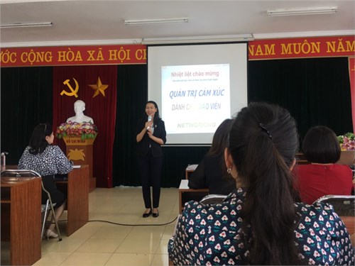 Chiều ngày 8/4/2021,BGH và tổ trưởng chuyên môn trường Mn Kim Lan tham gia tập huấn chuyên đề trường, lớp mầm non hạnh phúc tại Phòng GD&ĐT huyện Gia Lâm