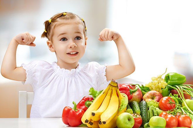 Dinh dưỡng cho trẻ mùa nóng với 10 loại thực phẩm thêm năng lượng cho con