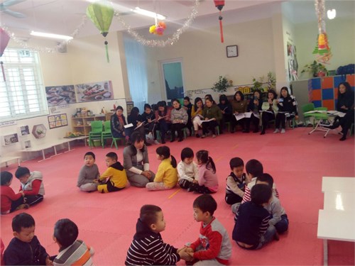 Trường MN thị trấn Trâu Quỳ tổ chức kiến tập lồng ghép chủ đề năm học   Xây dựng trường lớp mầm non hạnh phúc  vào hoạt động giáo dục trẻ
