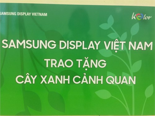 Trường MNTT Trâu Quỳ vinh dự đón công ty Samsung Display Việt Nam về trao tặng cây xanh cảnh quan.