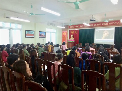 Trường mầm non thị trấn Trâu Quỳ tổ chức tập huấn chuyên đề  Trường học hạnh phúc  cho CBGVNV trong nhà trường