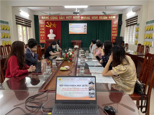 Tham dự chương trình chung khảo giải thưởng “nhà giáo hà nội tâm huyết sáng tạo” lần thứ 5 
