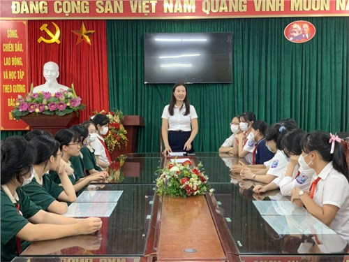 Gặp mặt đội tuyển học sinh giỏi lớp 9