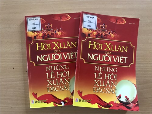TUYÊN TRUYỀN SÁCH THÁNG 01: Chủ đề tìm hiểu về phong tục tết cổ truyền Việt Nam