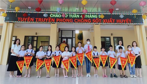 Giờ chào cờ đầu tuần 4 tháng 9