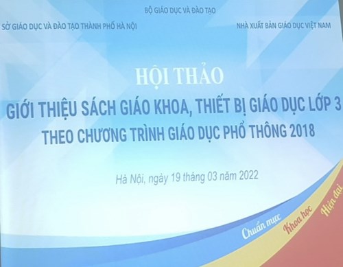 Trường Tiểu học Dương Xá tham dự Hội nghị trực tuyến giới thiệu Sách lớp 3 chương trình Giáo dục phổ thông 2018.