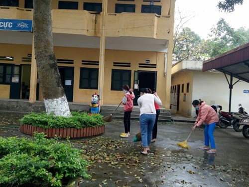 Trường Tiểu học Kiêu Kỵ với công tác vệ sinh phòng dịch lần 8