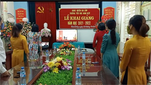 Sáng 5/9/2021 Trường Tiểu học Ninh Hiệp tổ chức Lễ khai giảng năm học mới.