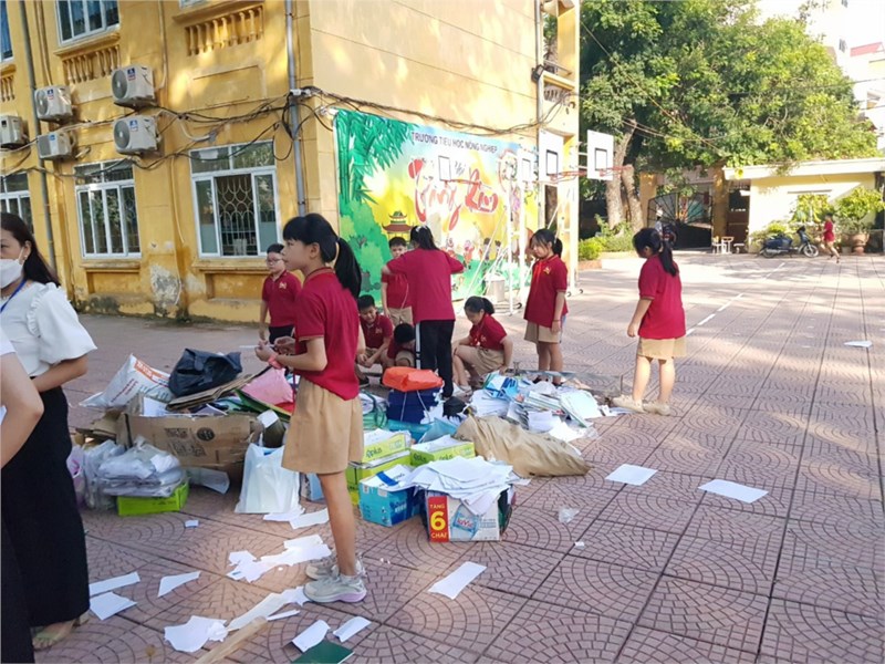 Phong trào  kế hạch  nhỏ của Liên đội Tiểu học Nông Nghiệp.