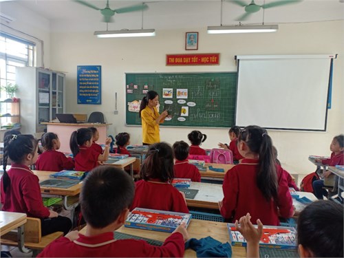 Chúc mừng cô giáo Ngọc đã hoàn thành tiết chuyên đề môn Tiếng Việt lớp 1