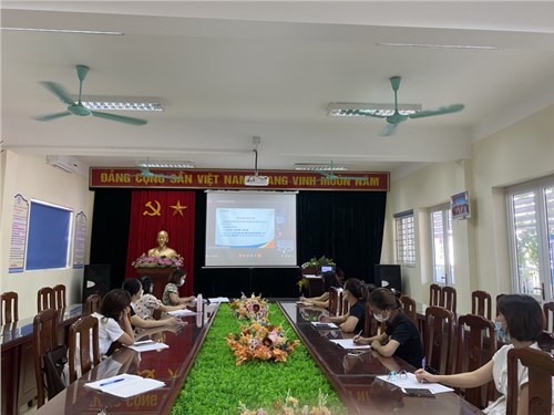 Trường TH Trung Thành tập huấn SGK Tiếng Việt 2 bộ Kết nối